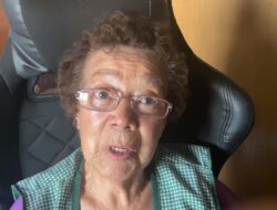 Nenek 81 Tahun Jadi Gamer Free Fire Terkenal Setelah Ditinggal Suami