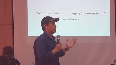 Mendukung Mahasiswa Jakarta dengan Pelatihan Fotografi