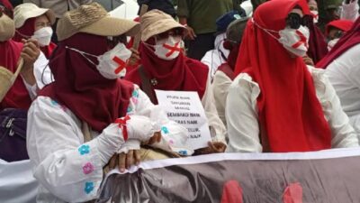 Massa Mengadakan Demo di Gedung Kepresidenan Yogyakarta, Mengejutkan dengan Tuntutan Mereka