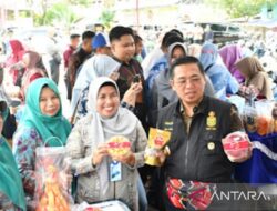 Pemerintah Kota Banjarmasin mengadakan pasar murah selama bulan Ramadhan