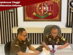 Kejaksaan Tinggi Kalimantan Selatan menghentikan dua perkara penganiayaan ringan melalui Restorative Justice