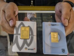 Harga emas Antam melonjak hingga hampir Rp30.000