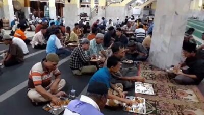 Nasi Minyak, Menu Spesial Buka Puasa di Masjid Raya Magat Sari Jambi