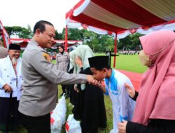 Kaops NCS Polri Membagikan 5.000 Paket Sembako di Sukabumi Untuk Menyambut Ramadan