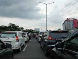 Pada H+3 Lebaran, Sebanyak 15 Ribu Kendaraan Melintasi Tol Pasteur untuk Keluar-Masuk Bandung