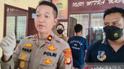 Polisi melakukan investigasi terhadap kasus begal yang menyebabkan seorang pasangan kekasih terluka di Cakung.